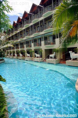 Merlin Beach Resort 12